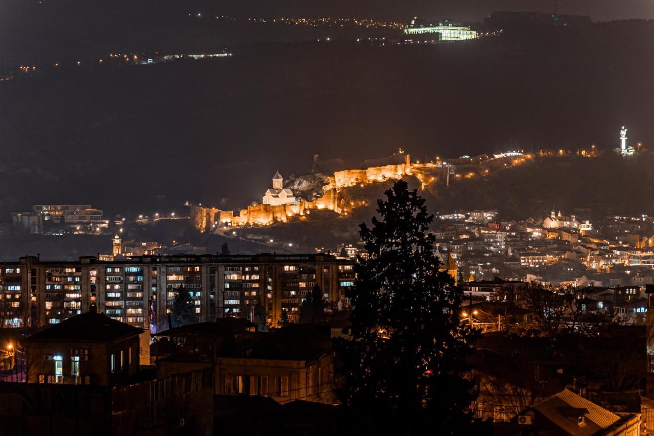 Ivy Hotel Tbilisi Buitenkant foto