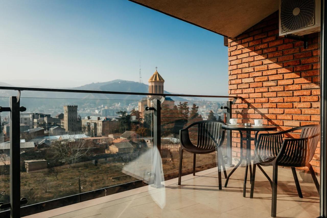 Ivy Hotel Tbilisi Buitenkant foto