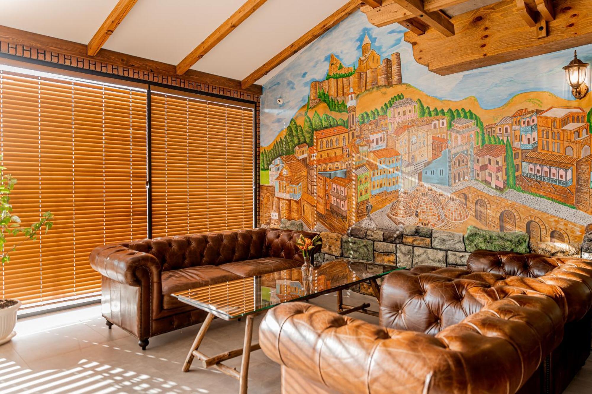 Ivy Hotel Tbilisi Buitenkant foto